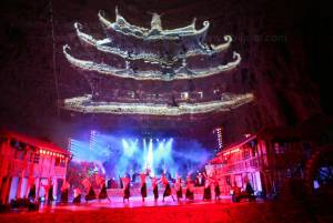 Multimedia show in Tenglong Cave, China 2006 - 3