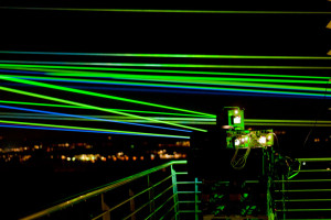 Faisceaux laser au-dessus du lac de Constance, Allemagne - décembre 2012